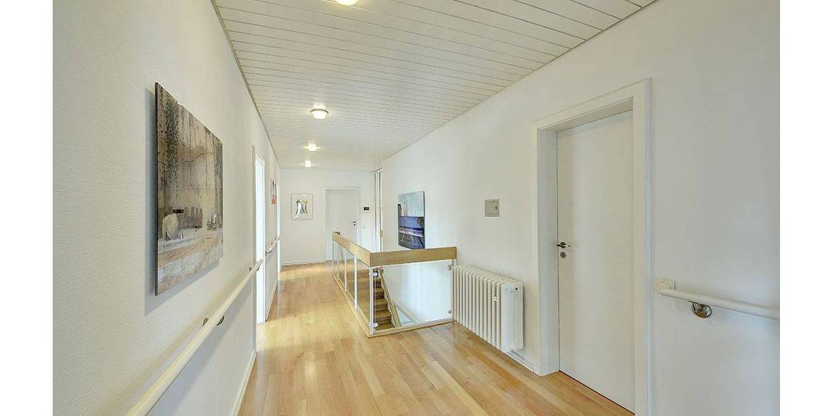 Einfamilienhaus Düsseldorf Golzheim - 8 Zimmer, 270 m&sup2;, 3.890.000&euro; | Angebot:23957250