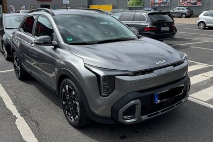 Kia Stonic 2.000 km 25.800 &euro; Köln 50739