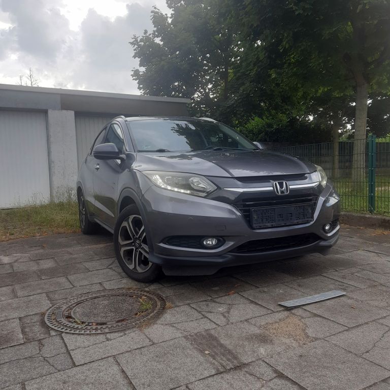 HR-V