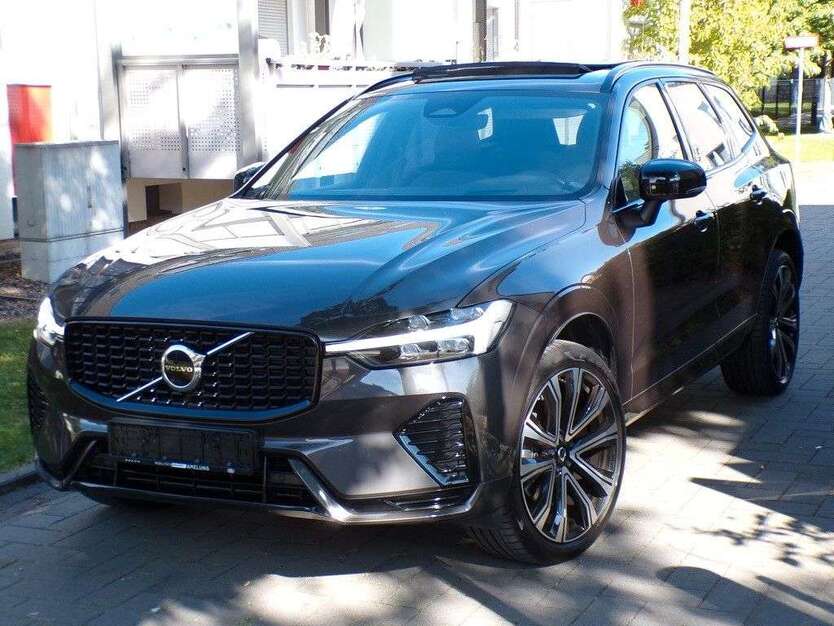 Volvo XC60 44.000 km 38.840 € Düsseldorf 40468