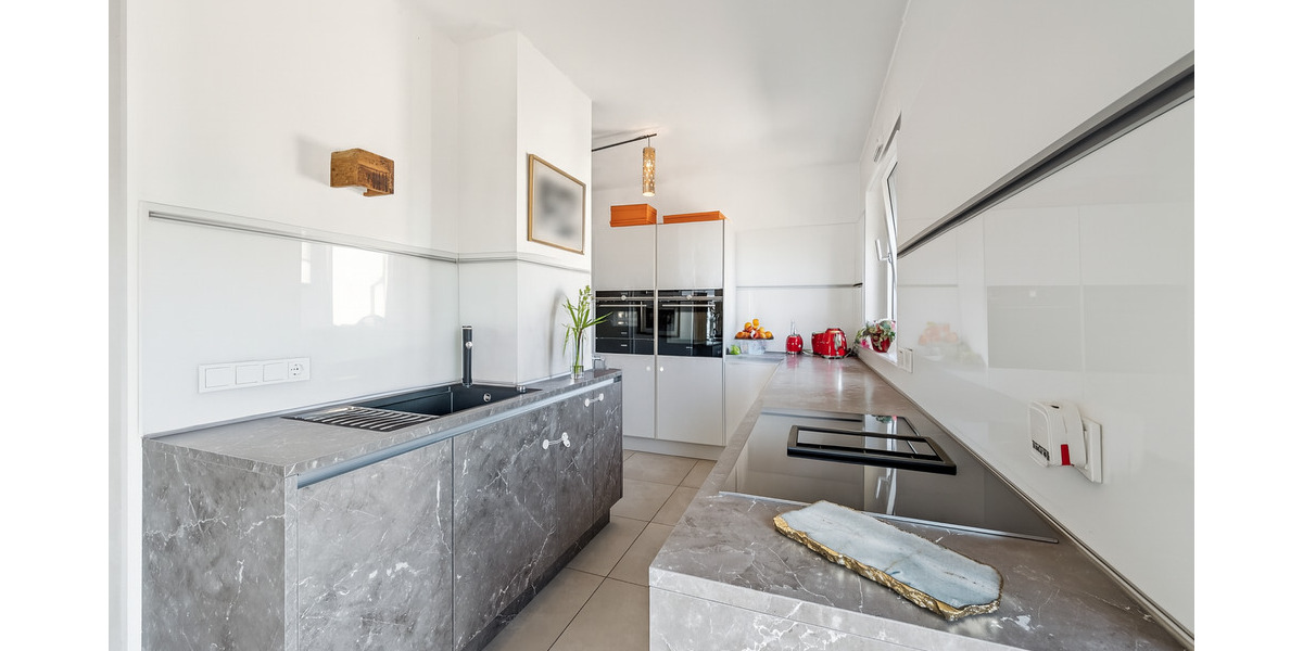 Etagenwohnung Düsseldorf Heerdt - 4 Zimmer, 116 m&sup2;, 699.000&euro; | Angebot:23651868