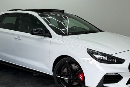 Hyundai i30 75.000 km 22.500 € Radevormwald 42477