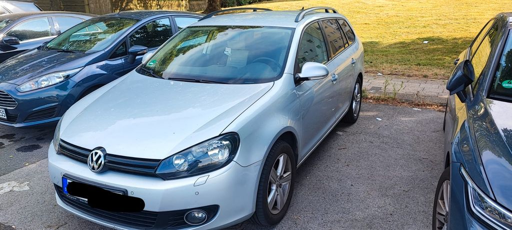VW Golf 272.000 km 2.600 &euro; Remscheid 42899