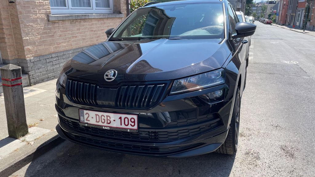 Skoda Karoq 128.000 km 22.999 &euro; Koln 51065