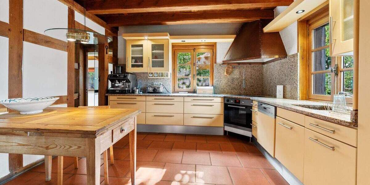 Mehrfamilienhaus, Wohnhaus Ratingen Homberg - 8 Zimmer, 220 m&sup2;, 990.000&euro; | Angebot:24825897