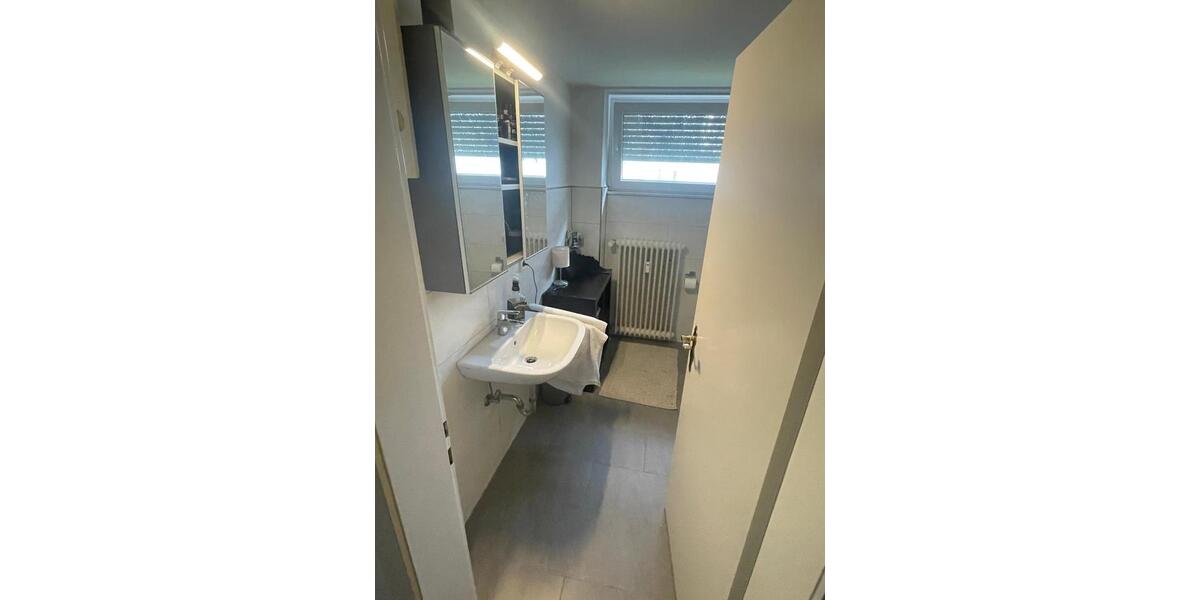 Erdgeschoßwohnung Solingen Mitte - 3 Zimmer, 78 m&sup2;, 210.000&euro; | Angebot:25363472