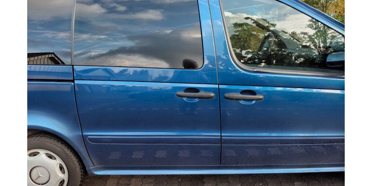 Mercedes-Benz Vaneo 233.230 km 850 &euro; Düsseldorf 40595