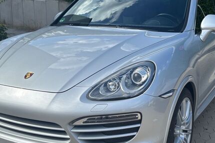 Porsche Cayenne 182.000 km 19.500 &euro; Bergisch Gladbach 51467