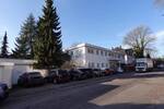 FREISTEHENDES GEWERBEOBJEKT MIT LAGER BÜRO UND BUNGALOW