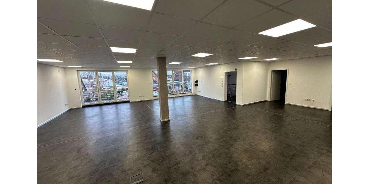 Gewerbeobjekt Remscheid Lüttringhausen - 2.800&euro; | Angebot:26258683