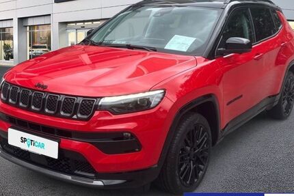Jeep Compass 23.718 km 23.980 &euro; Solingen 42655