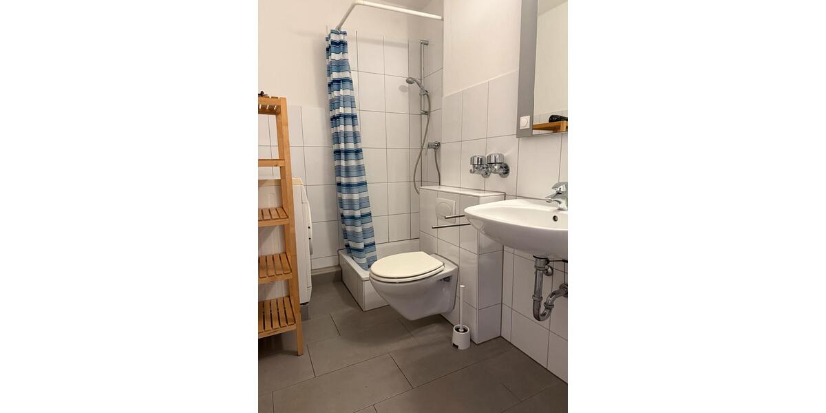 Etagenwohnung Neuss - 2 Zimmer, 44 m&sup2;, 159.000&euro; | Angebot:24545121