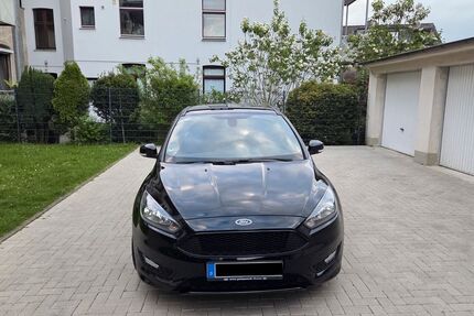 Ford Focus 95.000 km 9.500 &euro; Ratingen 40882