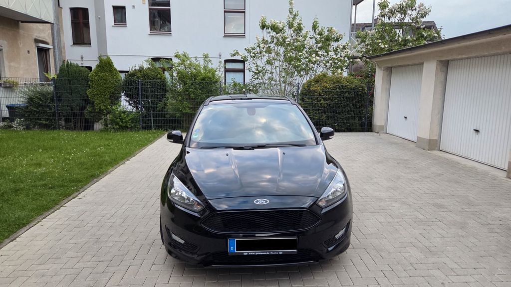 Ford Focus 95.000 km 9.500 &euro; Ratingen 40882