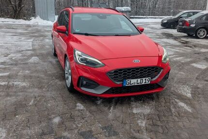 Ford Focus 85.500 km 21.500 &euro; Wermelskirchen 42929