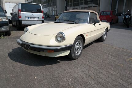 Alfa Romeo Spider 75.000 km 9.750 &euro; Erkrath 40699