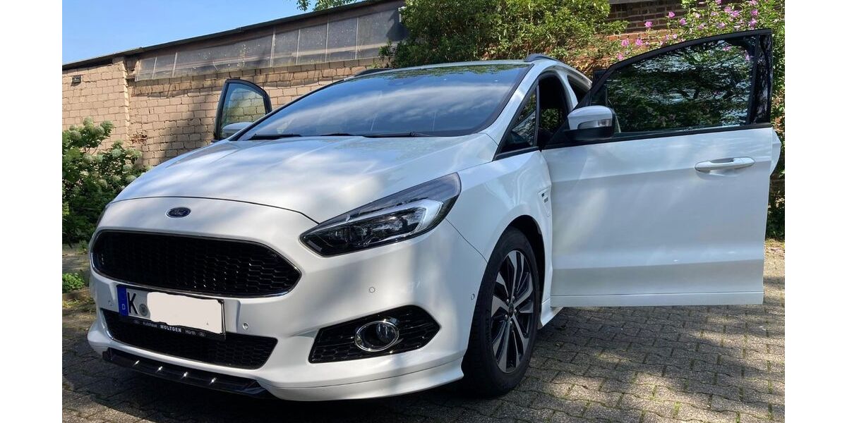 Ford S-Max 118.500 km 20.900 &euro; Bergisch Gladbach 51429
