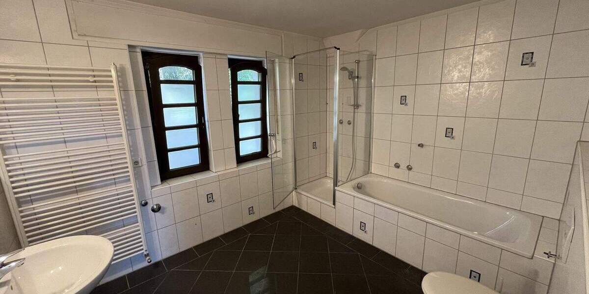 Einfamilienhaus Leverkusen Schlebusch - 6 Zimmer, 173 m&sup2;, 495.000&euro; | Angebot:23941922