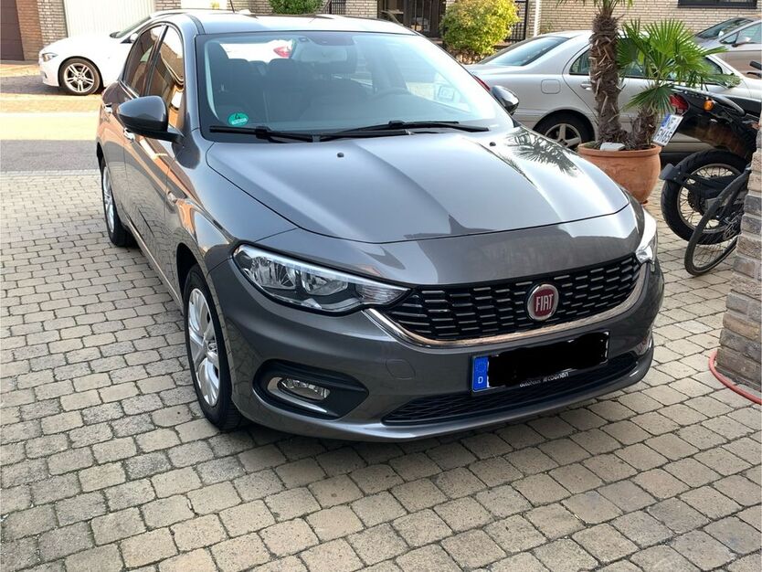 Fiat Tipo 129.880 km 7.290 € Neuss 41464