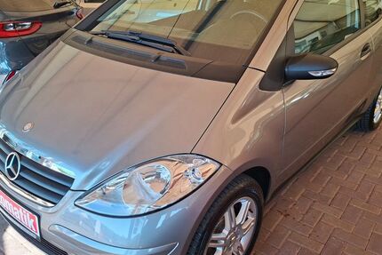 Mercedes-Benz A 200 117.600 km 6.350 &euro; Wülfrath 42489