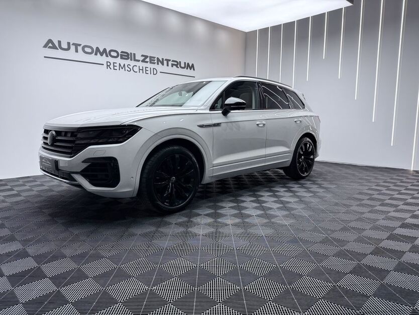 VW Touareg 54.200 km 52.799 € Remscheid 42899