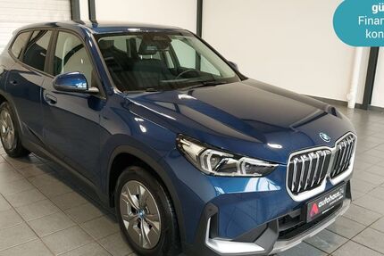 BMW iX1 33.151 km 33.350 &euro; Wuppertal 42287