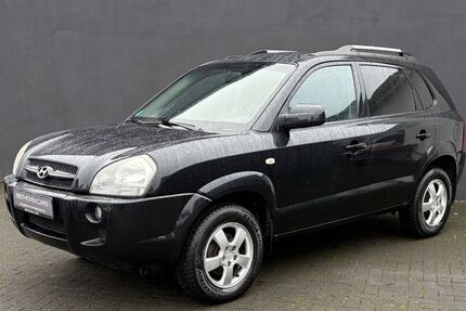 Hyundai TUCSON 200.000 km 4.750 &euro; Solingen 42655