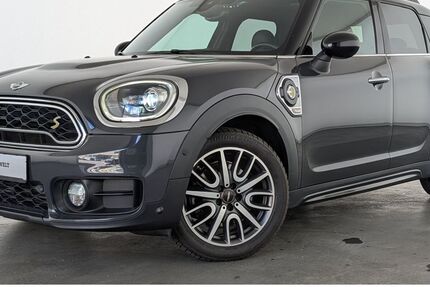 Mini Countryman SE (Cooper) 94.020 km 15.960 &euro; Düsseldorf 40599