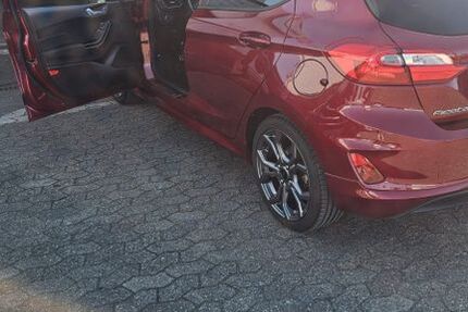 Ford Fiesta 105.994 km 9.500 &euro; Neuss 41469
