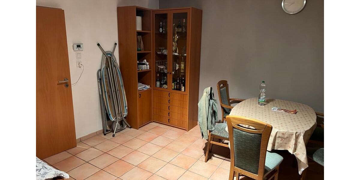 Etagenwohnung Remscheid - 1 Zimmer, 38 m&sup2;, 430&euro; | Angebot:24560328