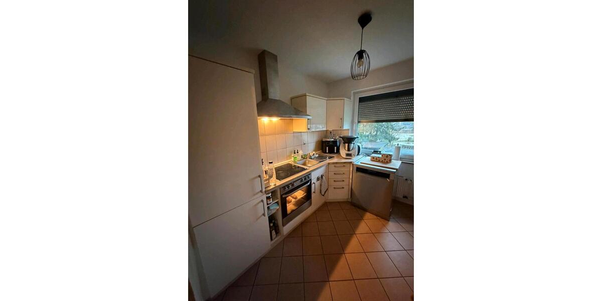 Etagenwohnung Leverkusen Bürrig - 3 Zimmer, 82 m&sup2;, 1.300&euro; | Angebot:24795132