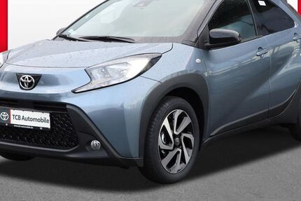 Toyota Aygo (X) 1.011 km 16.749 € Gevelsberg 58285