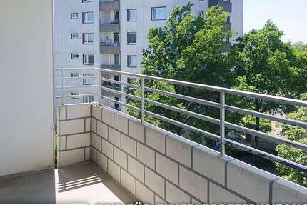 Wohnung zum Mieten in Wuppertal 580 € 77.22 m² 3 zimmer