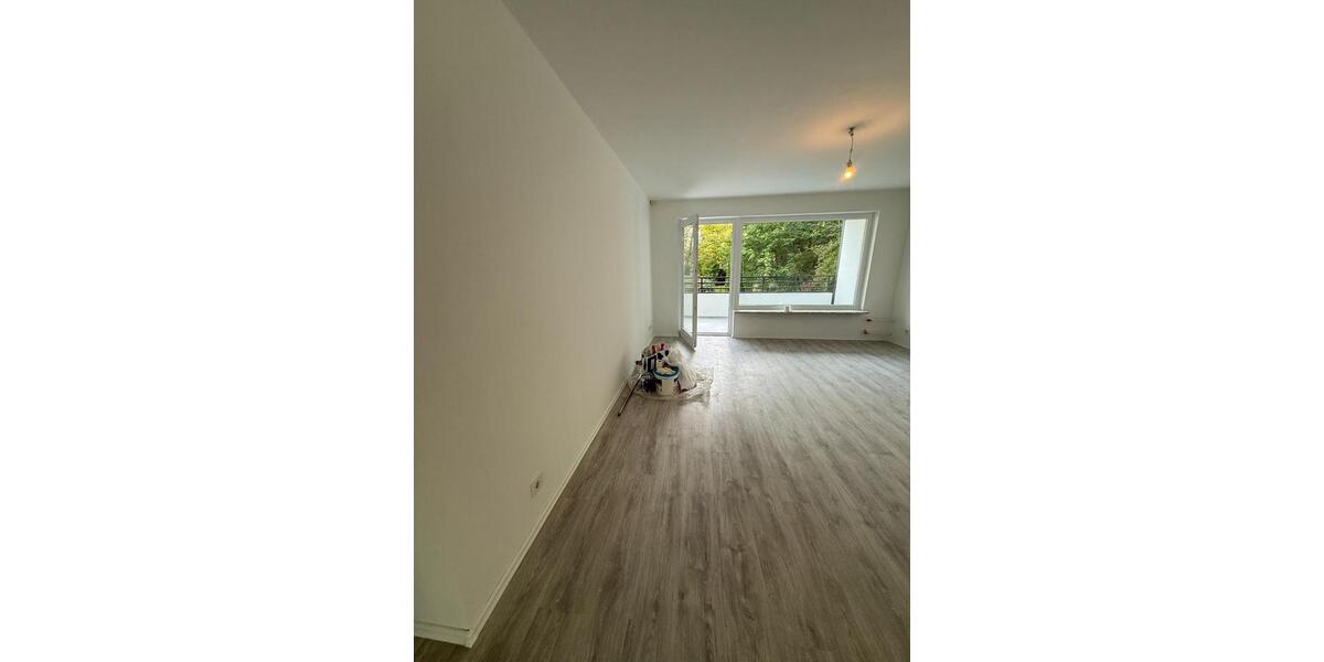 Etagenwohnung Velbert Langenberg - 3 Zimmer, 77 m&sup2;, 1.100&euro; | Angebot:27600464