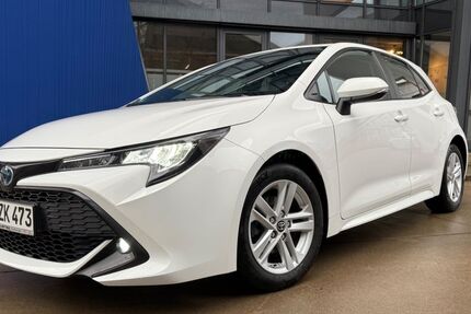 Toyota Corolla 65.000 km 16.900 &euro; Köln 50939