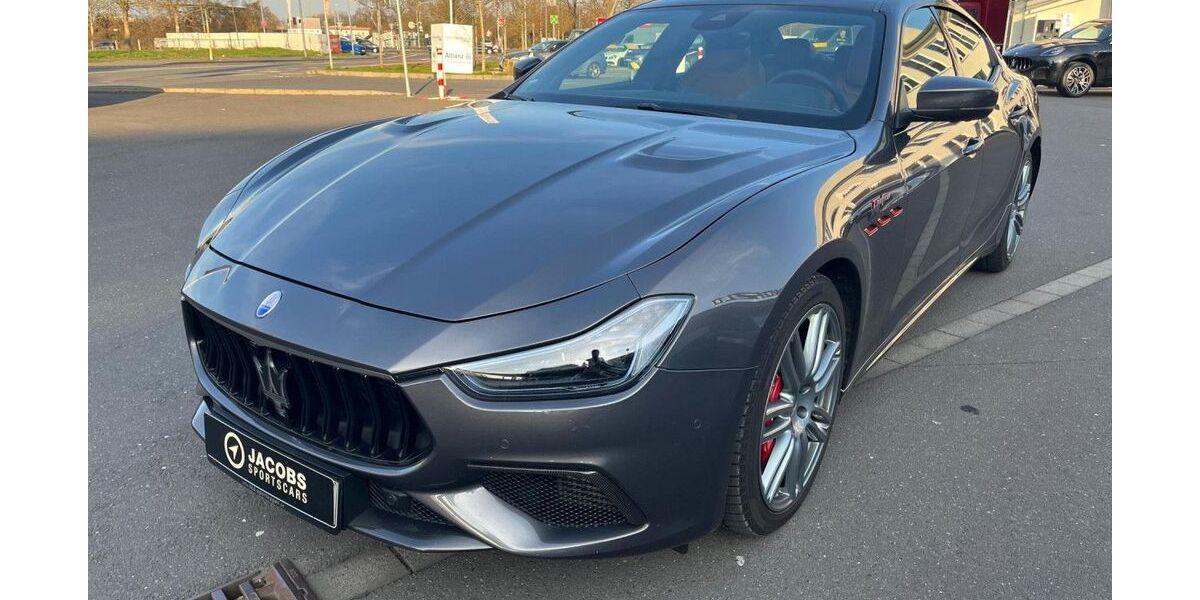 Maserati Ghibli 59.800 km 69.480 &euro; Köln 50829