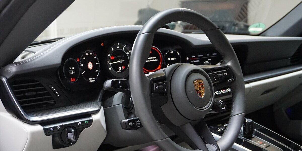 Porsche 911 992 Turbo S Lift Burm Carbon Approved 39.890 km 217.700 &euro; Wuppertal 42327