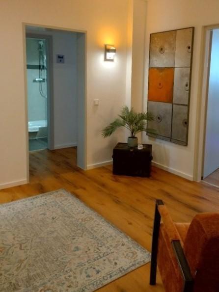 Verkauf eines kleinen Hotel garni in Köln voll genehmigter Beherbergungsbetrieb mit 8 Betten 4 Zimmern, studentisches Wohnen denkbar zimmer