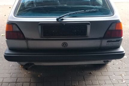 VW Golf 119.000 km 2.800 &euro; Solingen 42719