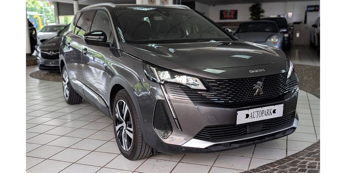 Peugeot 5008 99.960 km 23.199 &euro; Hilden 40721