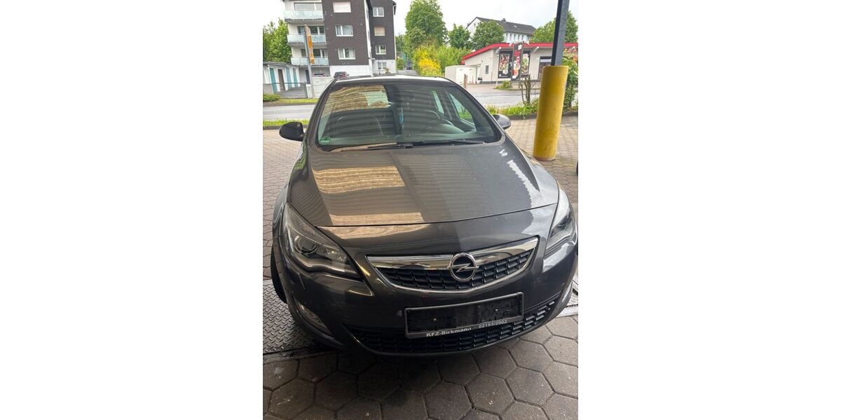 Opel Astra 138.000 km 5.000 &euro; Wermelskirchen 42929