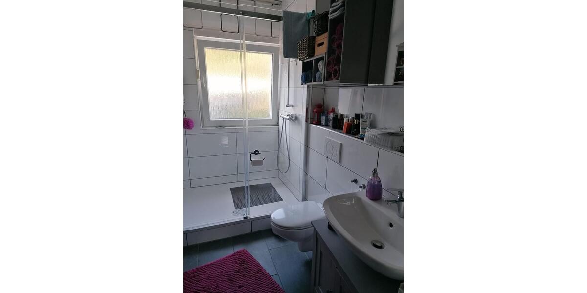 Etagenwohnung Remscheid Reinshagen - 4 Zimmer, 91 m&sup2;, 215.000&euro; | Angebot:25757603