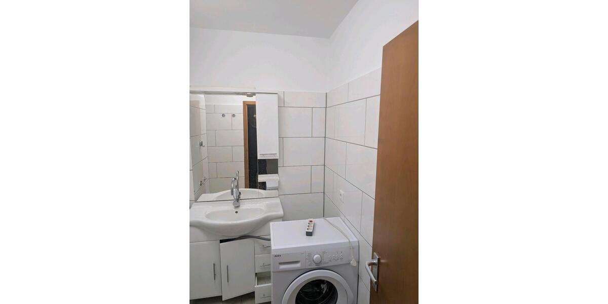 Etagenwohnung Wuppertal Eckbusch - 1 Zimmer, 43 m&sup2;, 570&euro; | Angebot:27586135