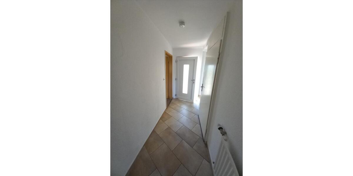 Erdgeschoßwohnung Leverkusen Bürrig - 3 Zimmer, 82 m&sup2;, 1.140&euro; | Angebot:26582035