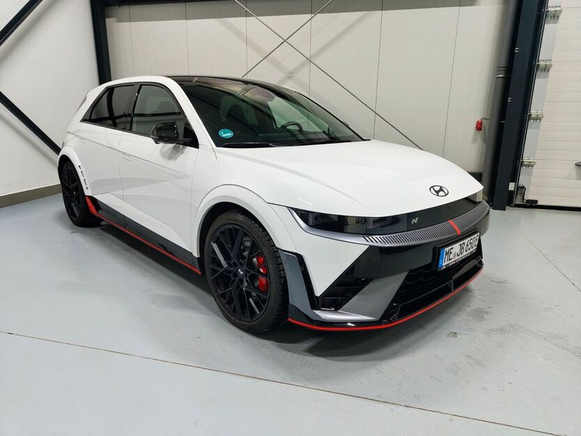 Hyundai IONIQ 5 19.990 km 54.589 € Haan 42781