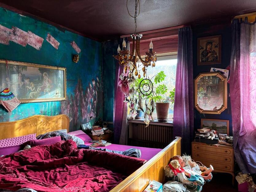 Geräumiges 12-Zimmer Einfamilienhaus mit Anbau und großem Garten