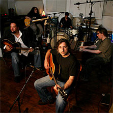 EZIO (UK) 02.08.2026 Pitcher