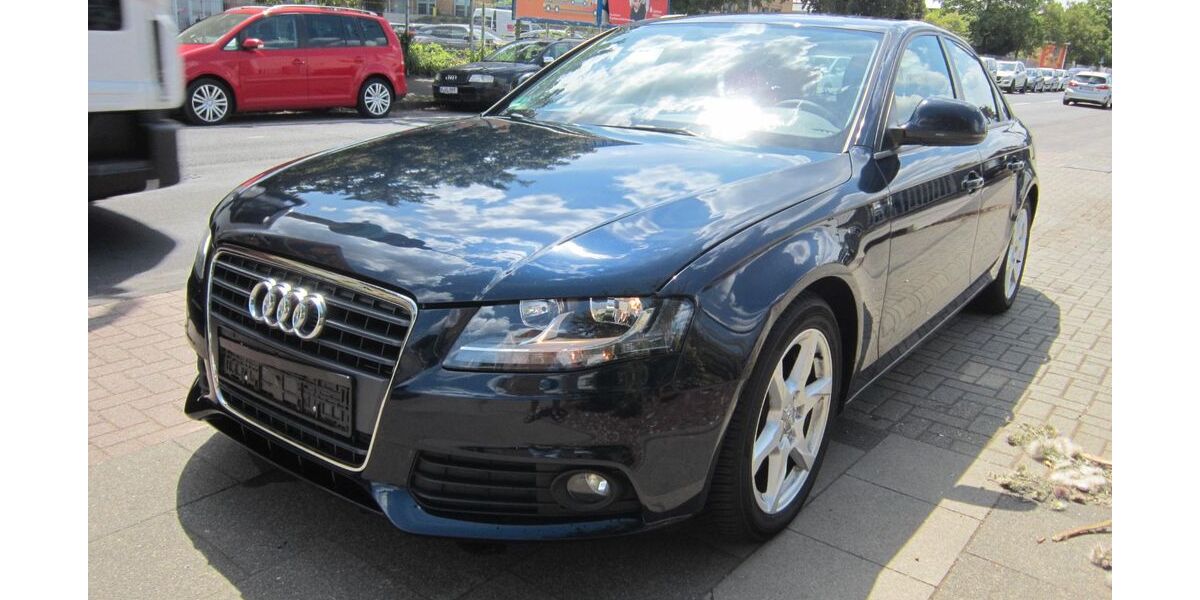 Audi A4 239.400 km 2.990 &euro; Köln 51105