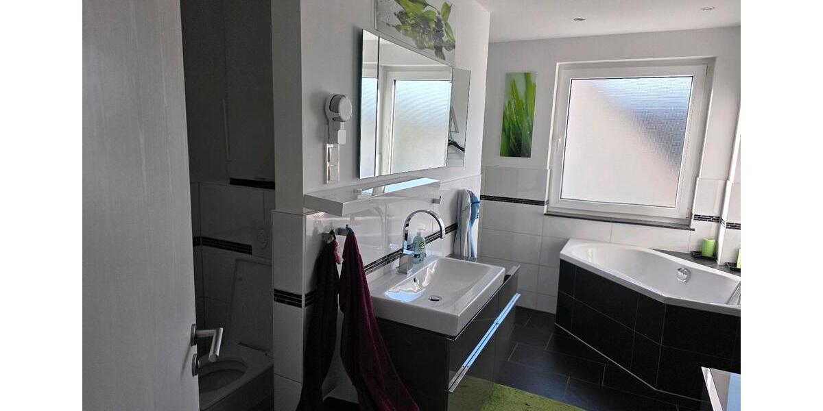 Doppelhaushälfte Hattingen Niederbonsfeld - 5.5 Zimmer, 160 m&sup2;, 790.000&euro; | Angebot:24781846