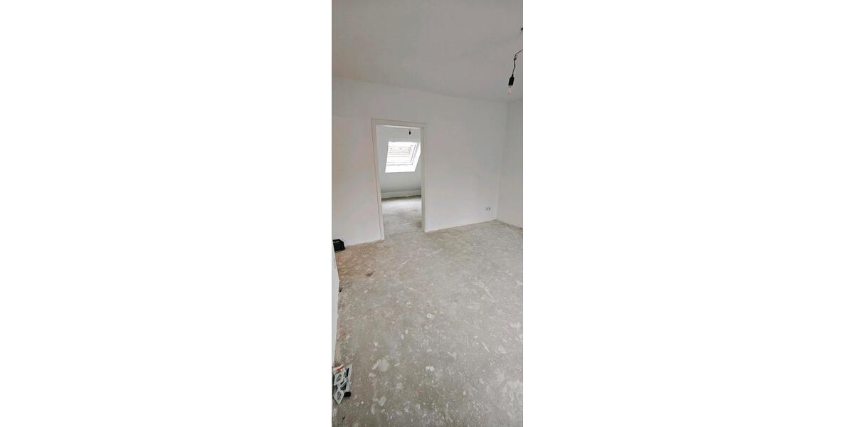 Dachgeschoßwohnung Velbert - 1 Zimmer, 57 m&sup2;, 750&euro; | Angebot:25978298